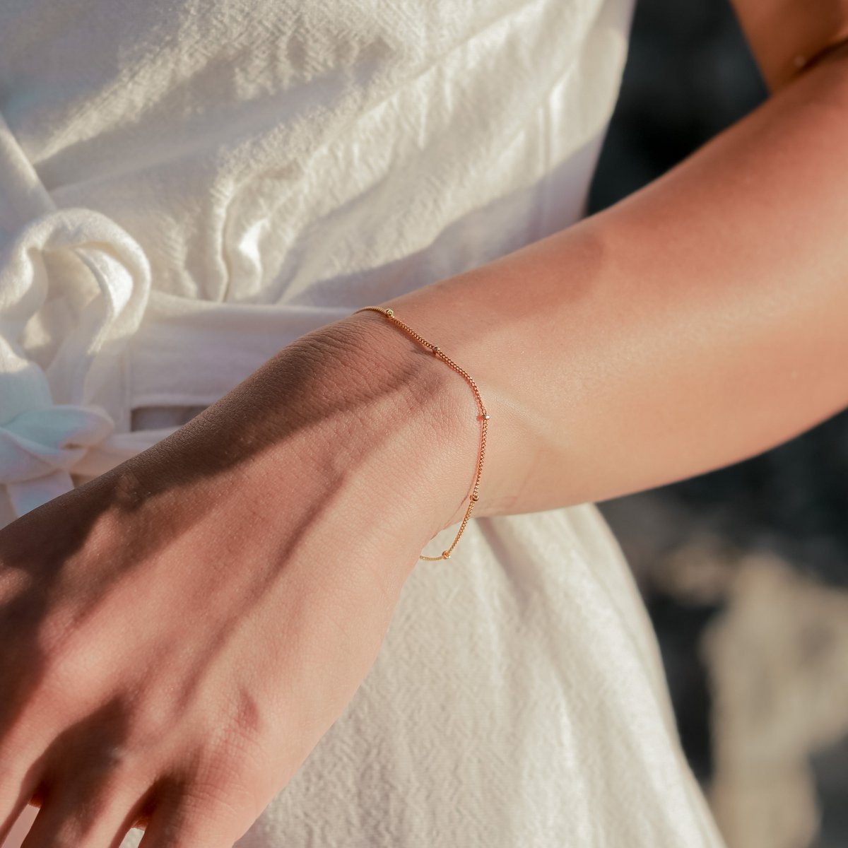 Bracelet délicat plaqué or 18 carats - bracelet doré en argent vermeil 925 - bracelet à maillons décoré de manière minimaliste - or BRAWA