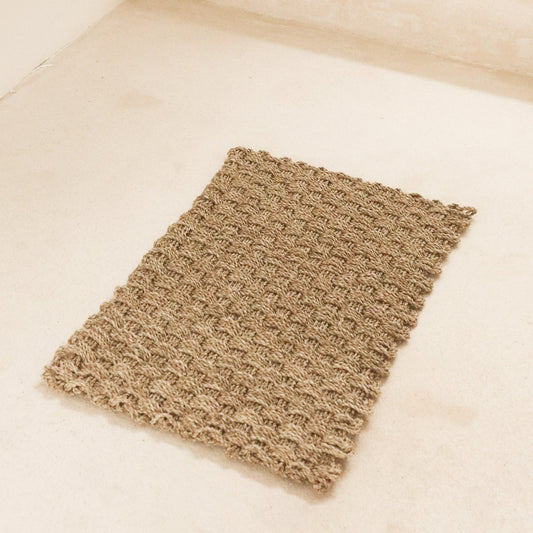 Tapis en jonc de mer 72x45 cm tissé à la main à partir de fibres naturelles NIRAMA Tapis de paillasson rectangulaire